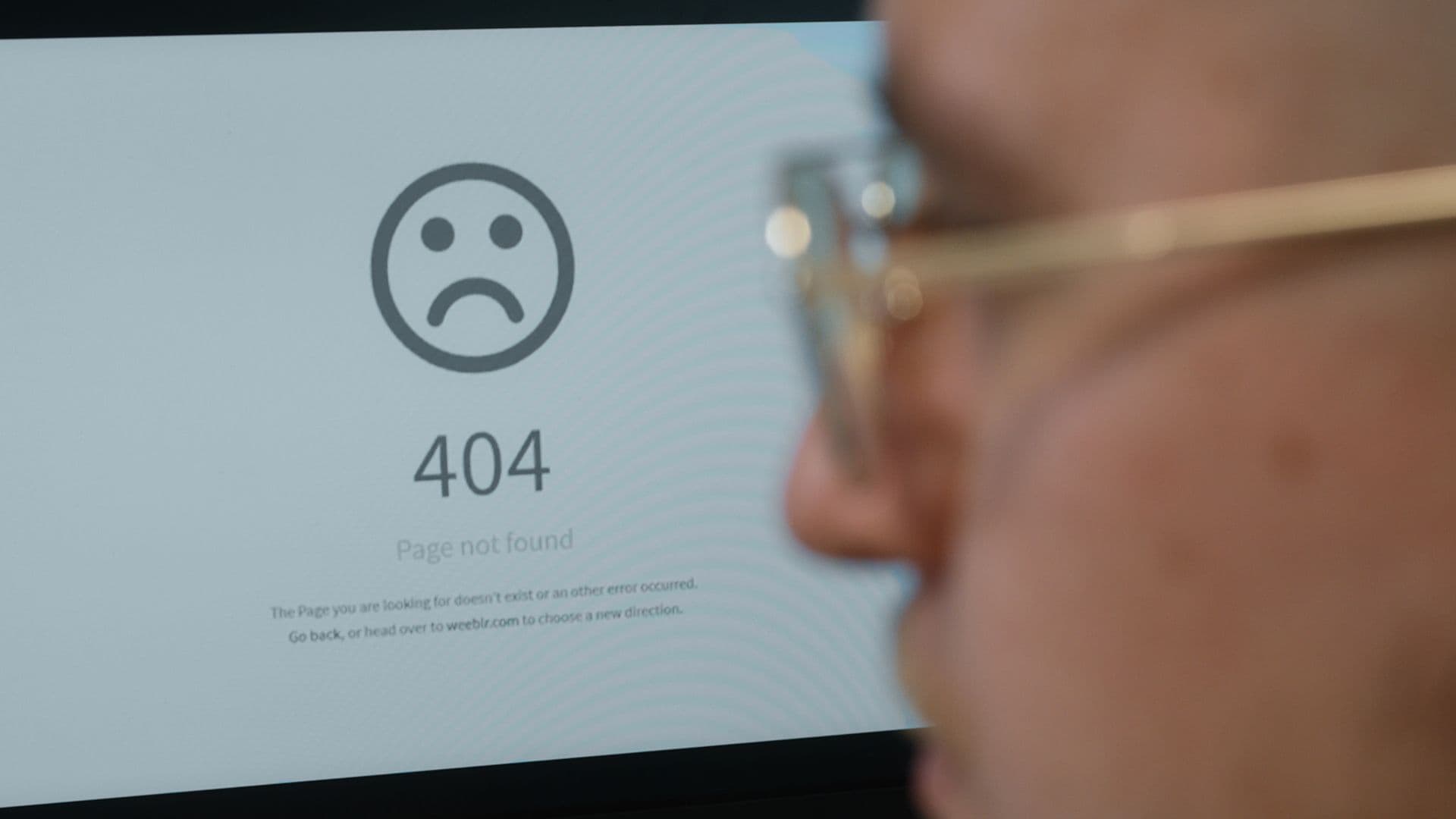 404